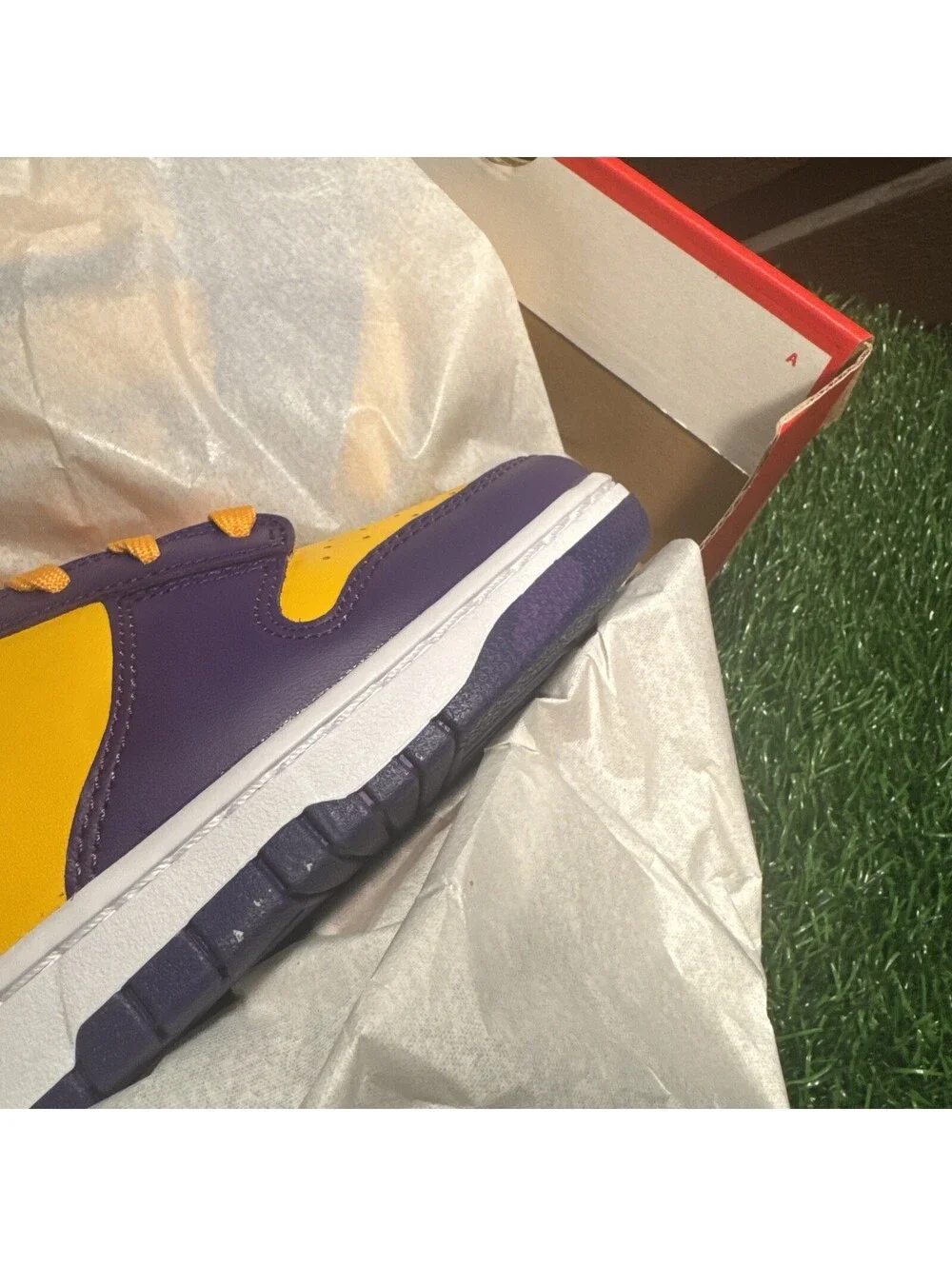 Nike Dunk High Retro Lakers Mens Size 10.5 DD1399 500 Court Purple Gold